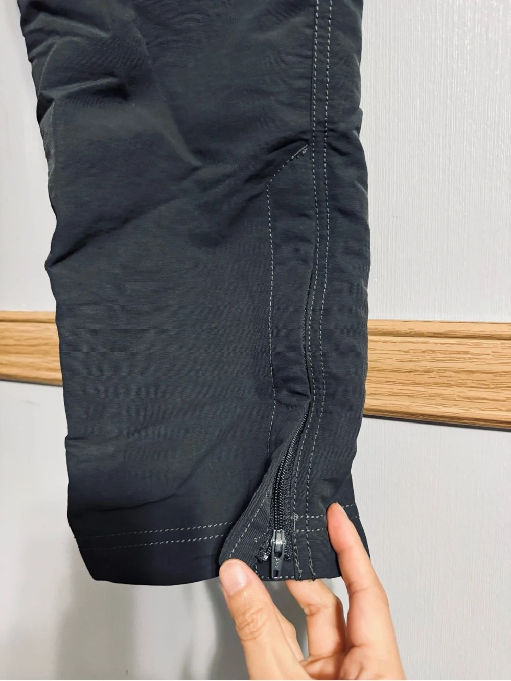 The North Face Black Men’s Cargo Utility Pants Size 34